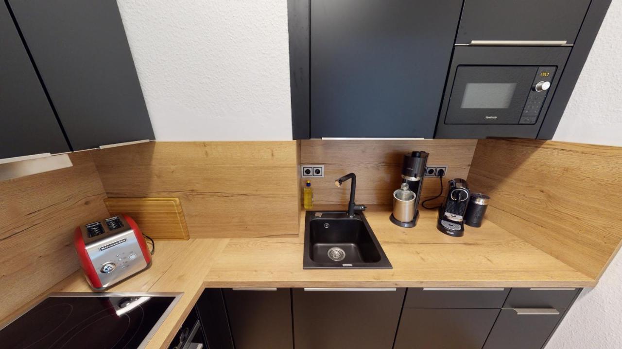 Sweethome - Zentral - Kueche & Parkplatz, Wifi Halle  Eksteriør billede