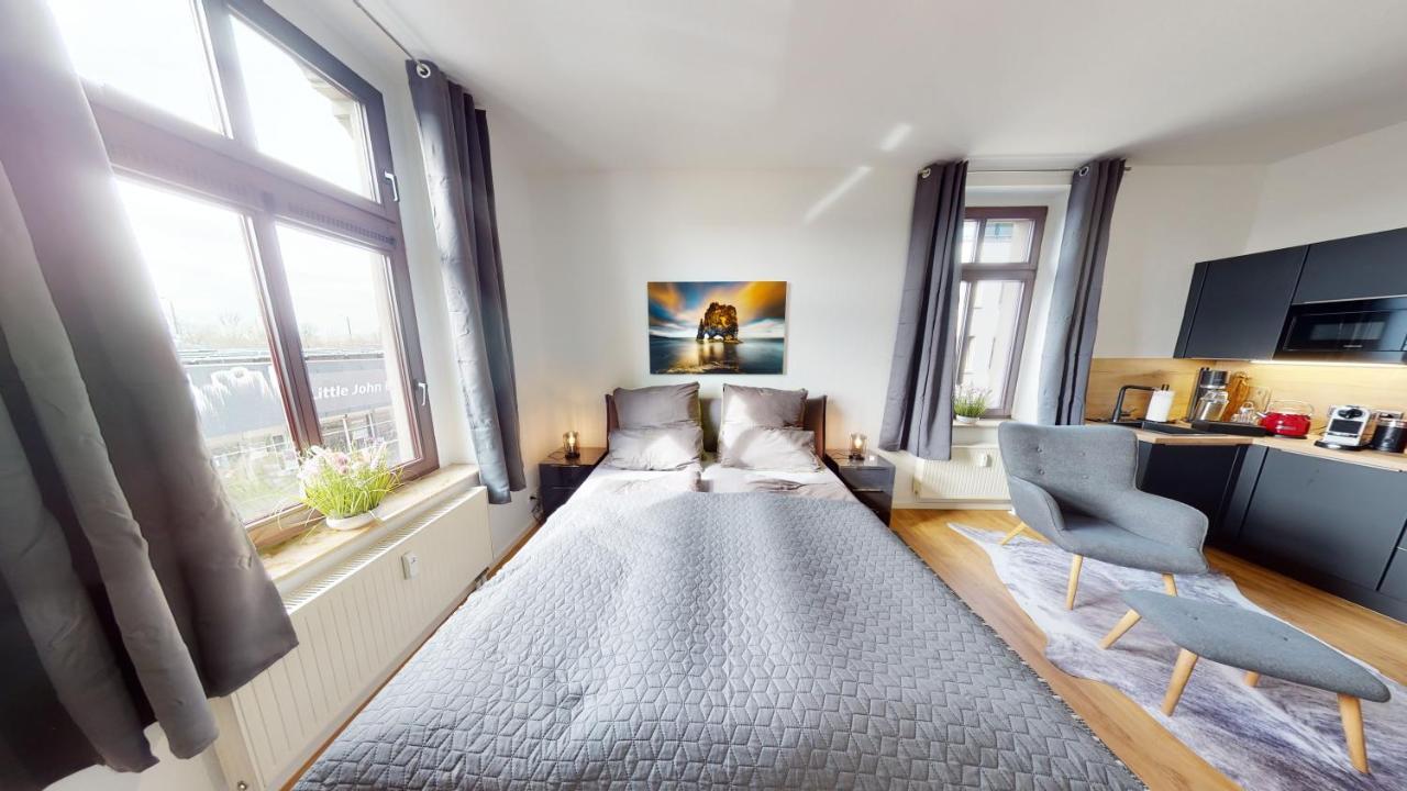 Sweethome - Zentral - Kueche & Parkplatz, Wifi Halle  Eksteriør billede