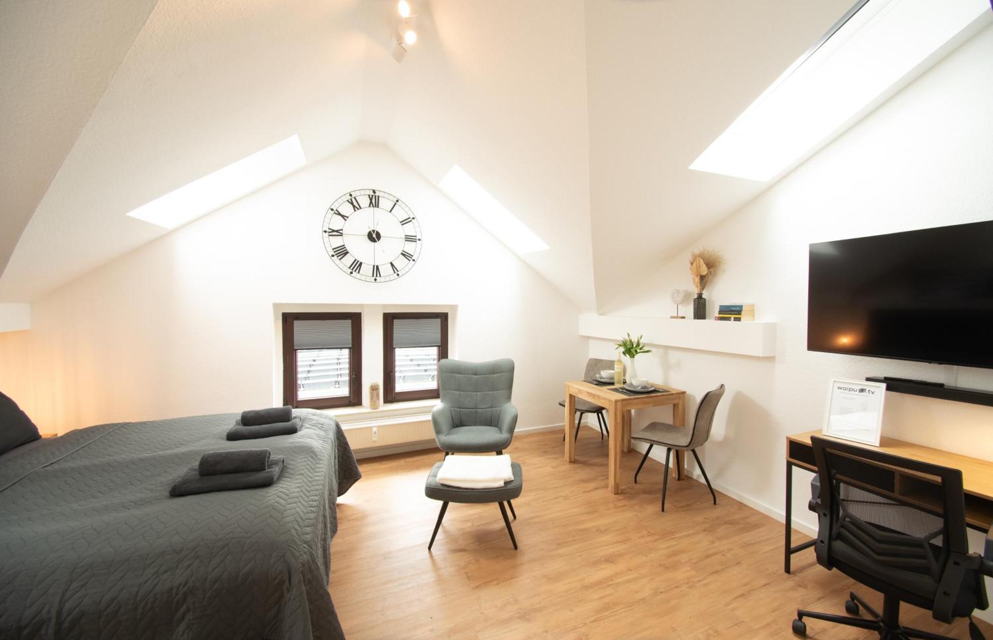 Sweethome - Zentral - Kueche & Parkplatz, Wifi Halle  Eksteriør billede