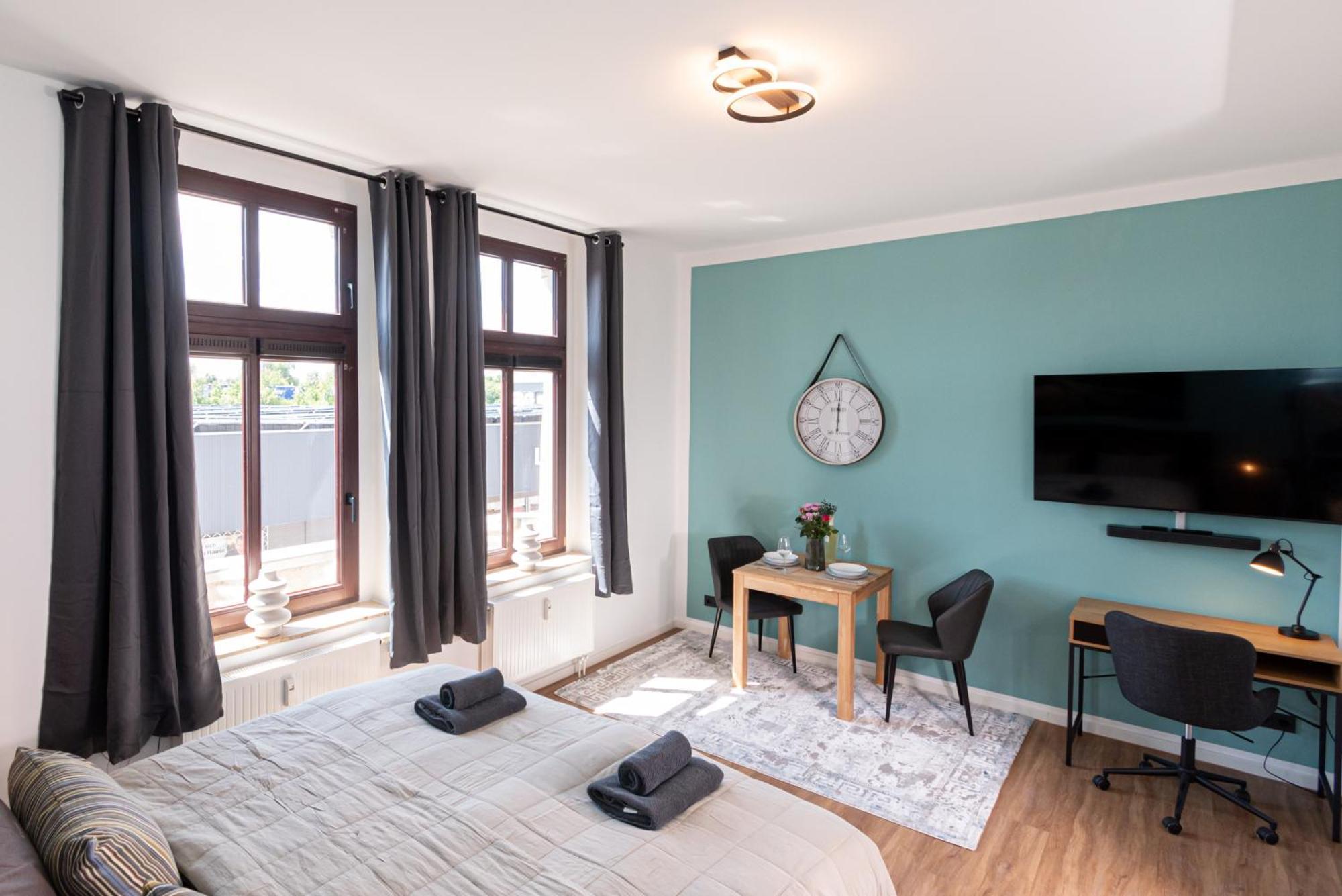 Sweethome - Zentral - Kueche & Parkplatz, Wifi Halle  Eksteriør billede