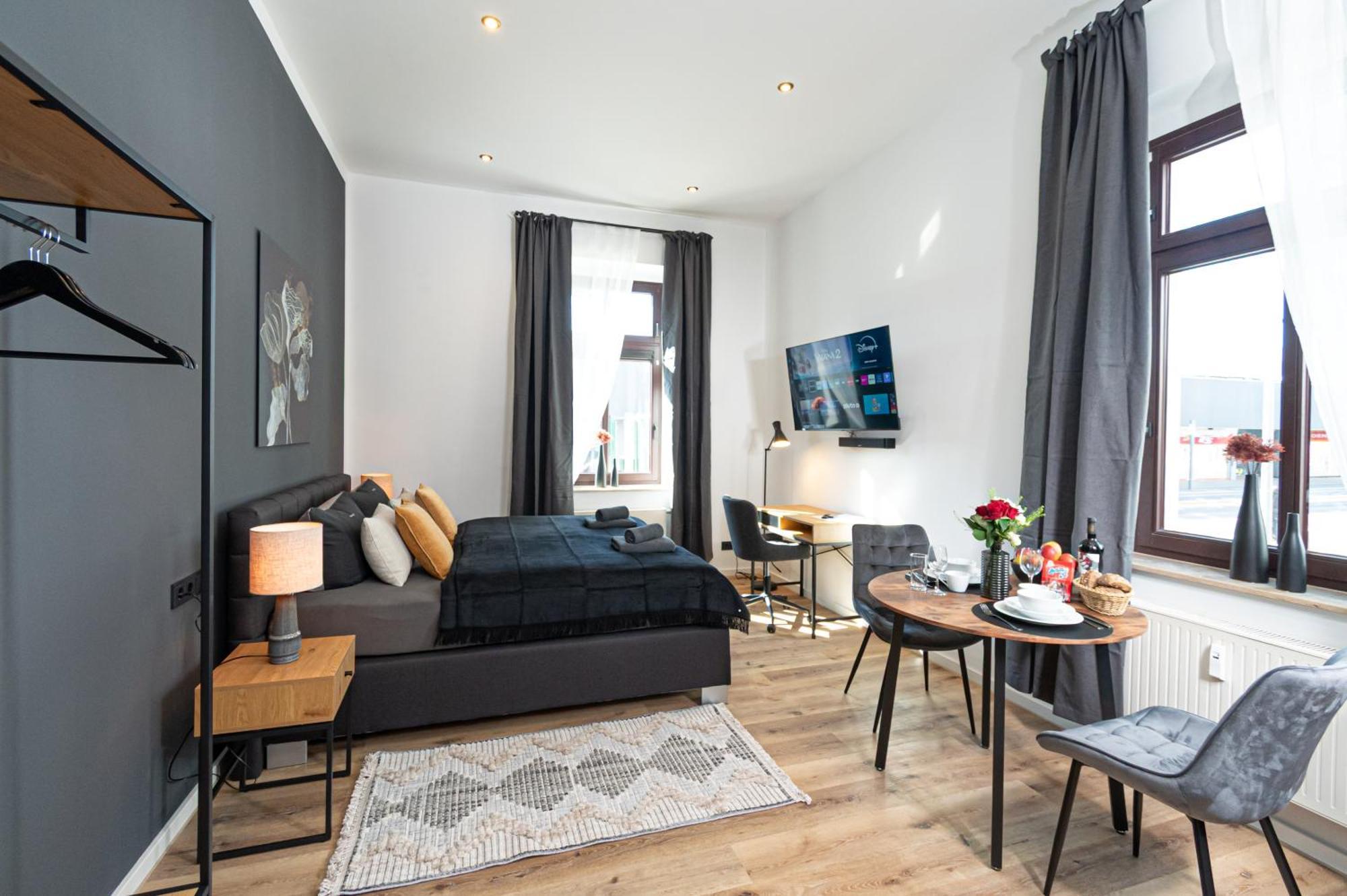 Sweethome - Zentral - Kueche & Parkplatz, Wifi Halle  Eksteriør billede