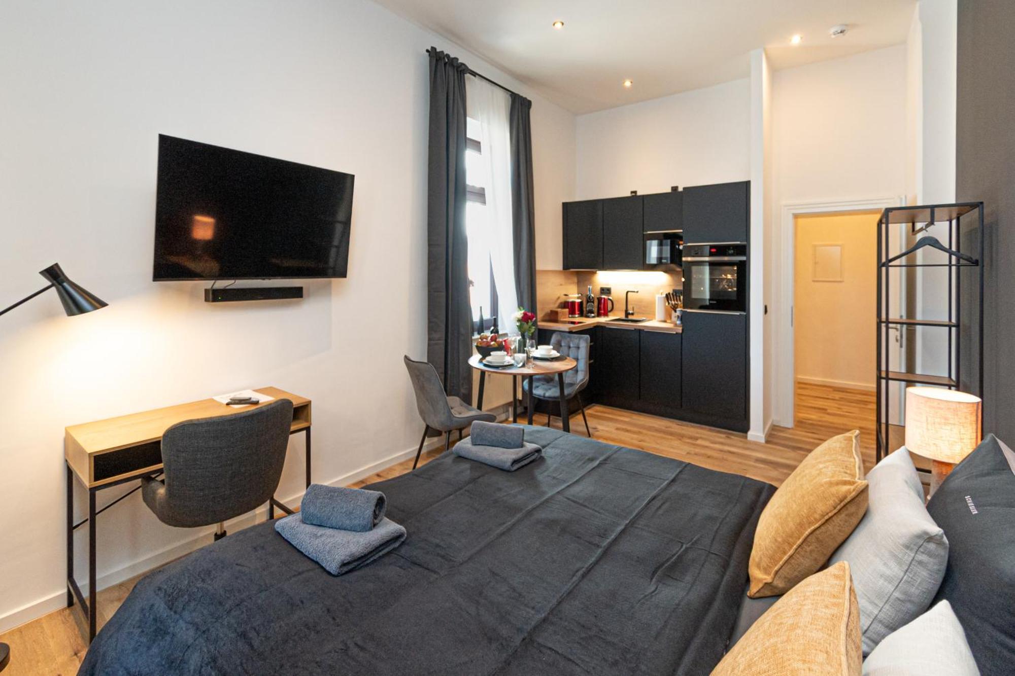Sweethome - Zentral - Kueche & Parkplatz, Wifi Halle  Eksteriør billede